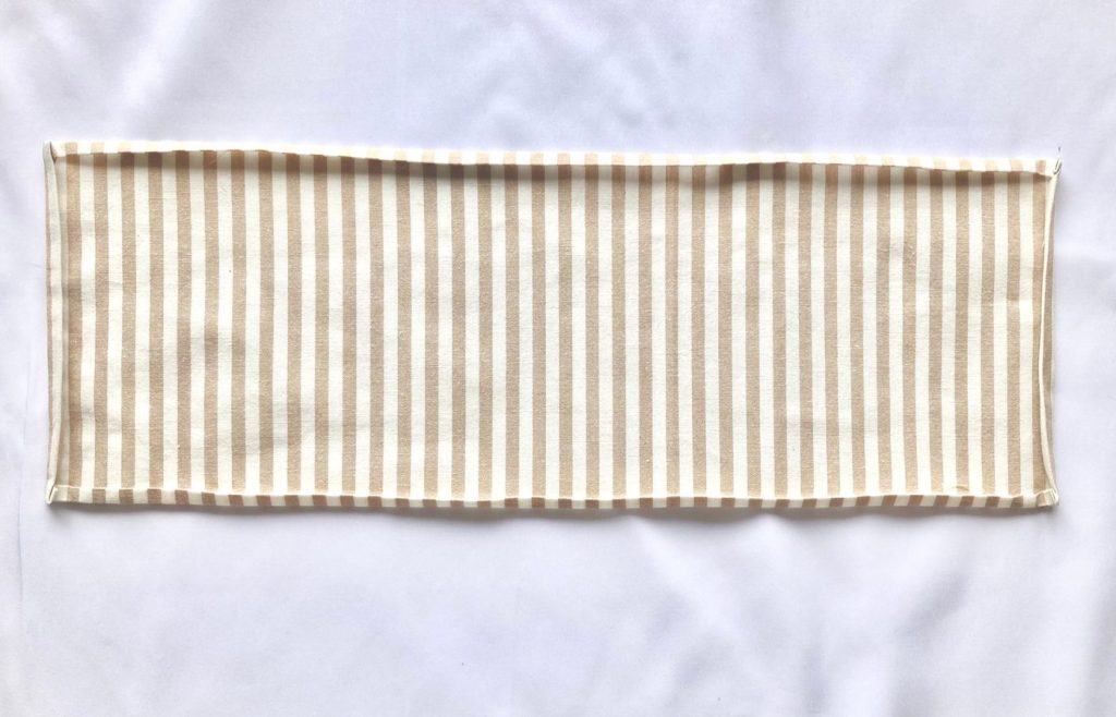 簡単かわいいあづま袋の作り方-4辺全て三つ折りにしたところ｜ハンドメイド初心者向け洋裁メディア縫いナビ｜丸石織物