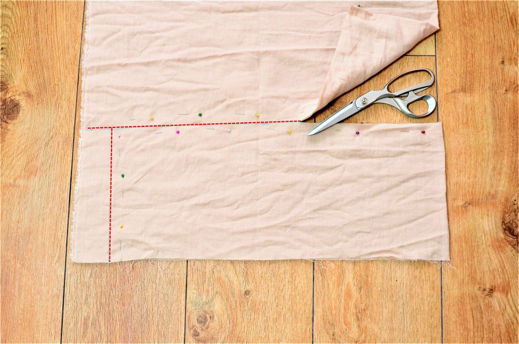 スナップなしのフリルスタイの作り方-裁断｜ハンドメイド 初心者のための洋裁メディア縫いナビ｜丸石織物